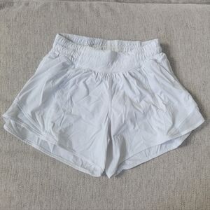Lululemon Athletica White Athletic Shorts Lightweight Moisture-Wicking